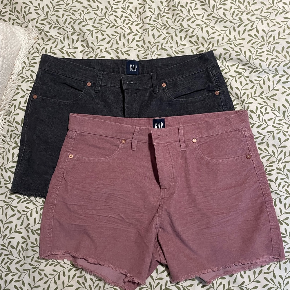 GAP Women's Pink and grey corduroy Shorts